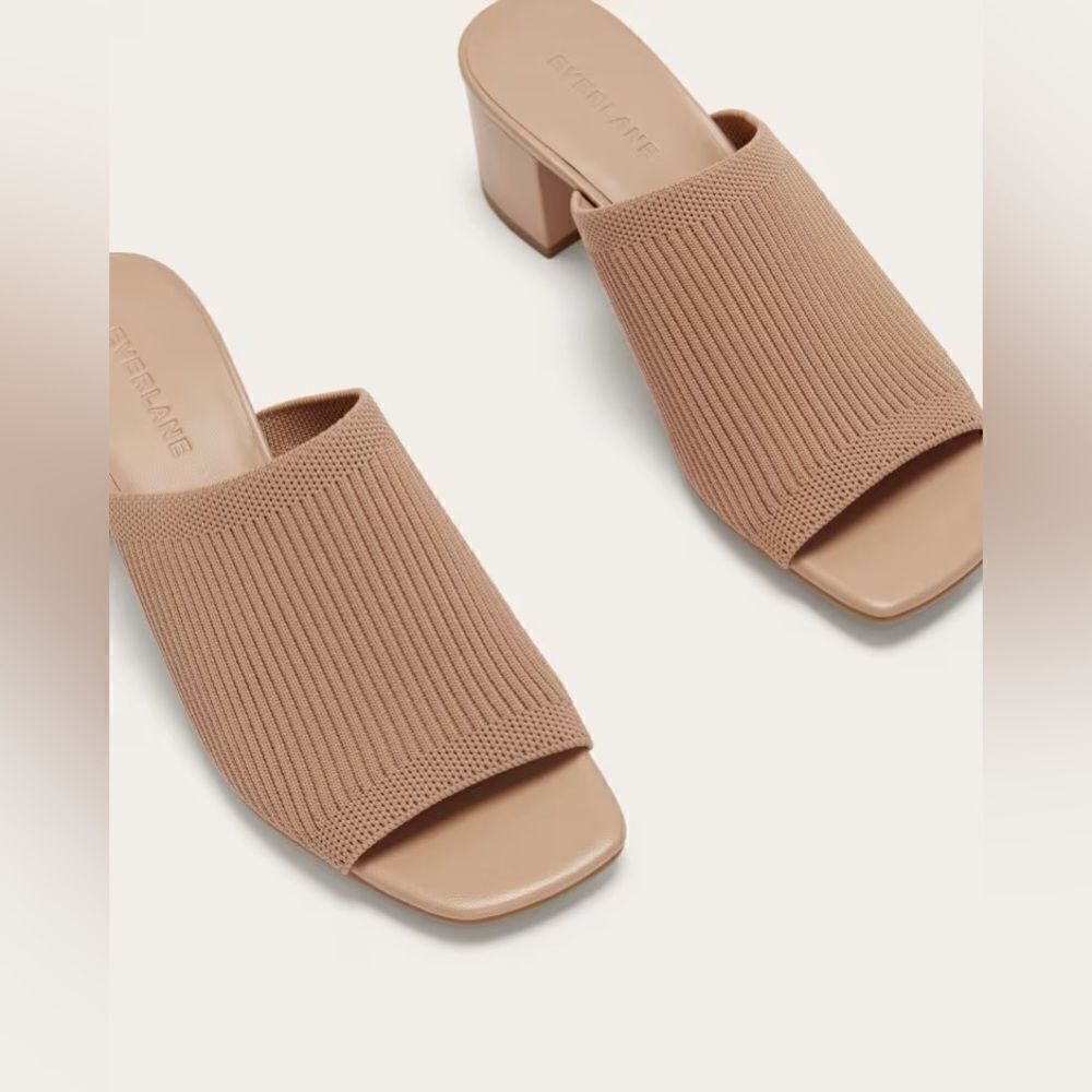 NEW EVERLANE The Glove Mule in ReKnit in Tan Blush - Picture 5 of 6